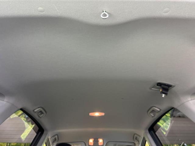 プリウスアルファ Ｓツーリングセレクション　禁煙車　純正ナビフルセグ　バックカメラ　ＬＥＤヘッド　純正１７インチＡＷ　スマートキー　オートエアコン　ＥＴＣ　Ｂｌｕｅｔｏｏｔｈ　ＬＥＤフォグ　革巻ステアリング　６スピーカー　ＤＶＤ再生（46枚目）