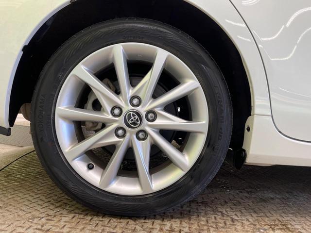 プリウスアルファ Ｓツーリングセレクション　禁煙車　純正ナビフルセグ　バックカメラ　ＬＥＤヘッド　純正１７インチＡＷ　スマートキー　オートエアコン　ＥＴＣ　Ｂｌｕｅｔｏｏｔｈ　ＬＥＤフォグ　革巻ステアリング　６スピーカー　ＤＶＤ再生（58枚目）