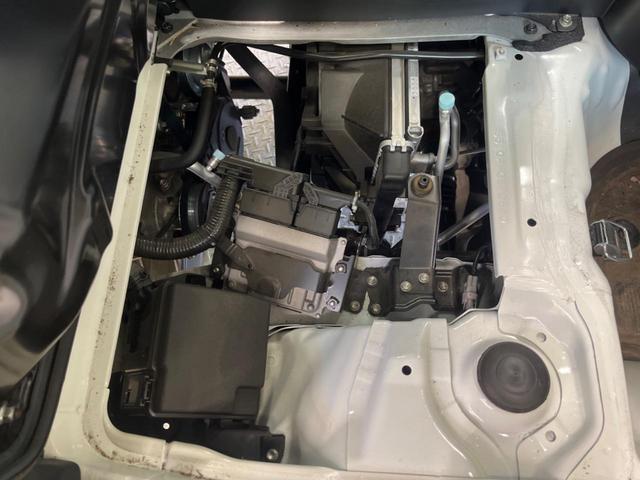 ハイゼットトラック スタンダード　農用スペシャル　禁煙車　オーディオ　ＡＭ　ＦＭ　ＡＵＸ　４ＷＤ（20枚目）