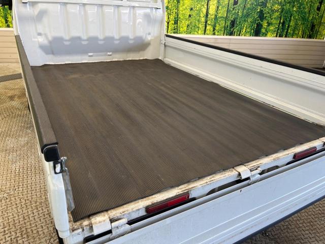 ハイゼットトラック スタンダード　農用スペシャル　禁煙車　オーディオ　ＡＭ　ＦＭ　ＡＵＸ　４ＷＤ（26枚目）