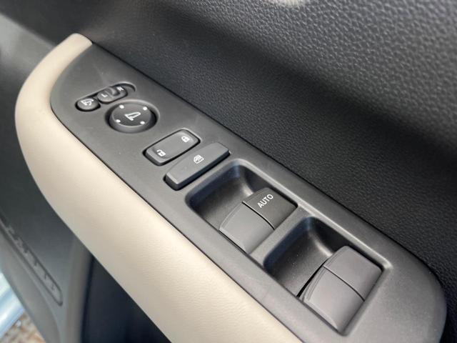 フリード エアー　ＥＸ　登録済未使用車　７人乗　ホンダセンシング　渋滞追従アダプティブクルーズ　パーキングセンサ　両側電動ドア　ＬＥＤヘッド　純正１５インチＡＷ　半革シート　シートヒーター　リアクーラー　革巻ステアリング（55枚目）