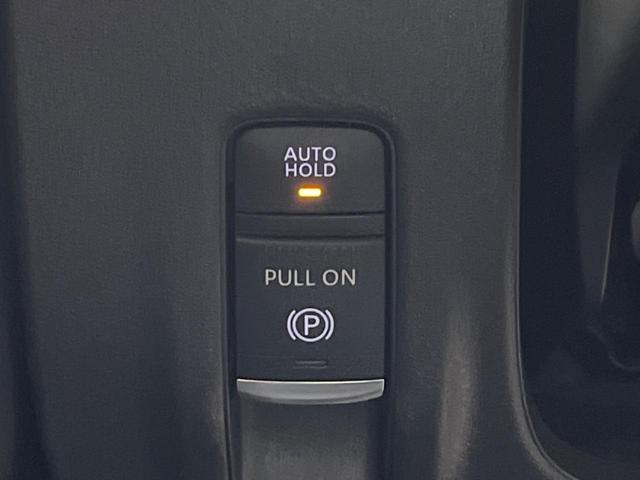 セレナ ハイウェイスターＶ　禁煙車　１０．１型ナビＴＶ　両側ハンズフリー電動ドア　バックカメラ　衝突被害軽減　プロパイロット　ＬＥＤヘッド　純正１６インチＡＷ　後席オートエアコン　ＥＴＣ　ＡｐｐｌｅＣａｒＰｌａｙ　ＤＶＤ再生（27枚目）