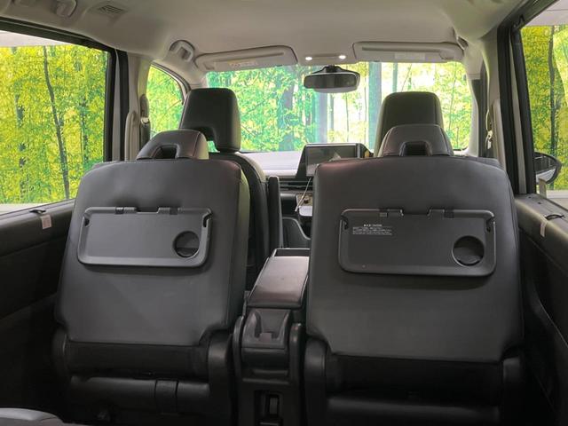 セレナ ハイウェイスターＶ　禁煙車　１０．１型ナビＴＶ　両側ハンズフリー電動ドア　バックカメラ　衝突被害軽減　プロパイロット　ＬＥＤヘッド　純正１６インチＡＷ　後席オートエアコン　ＥＴＣ　ＡｐｐｌｅＣａｒＰｌａｙ　ＤＶＤ再生（36枚目）