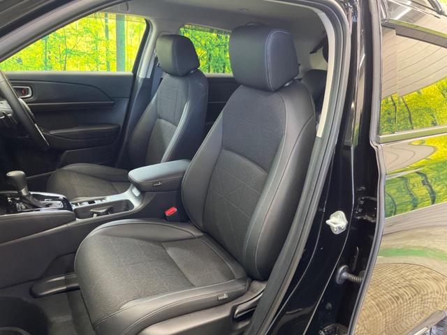 ヴェゼル ｅ：ＨＥＶ　Ｚ　禁煙車　純正８型ディスプレイオーディオ　バックカメラ　ホンダセンシング　渋滞追従アダプティブクルーズ　ハンズフリー電動バックドア　半革シート　シートヒーター　ＡｐｐｌｅＣａｒＰｌａｙ　ＥＴＣ（29枚目）