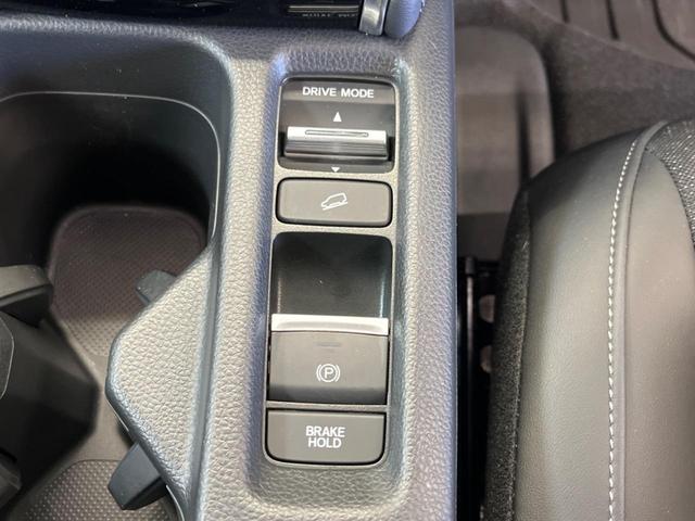 ヴェゼル ｅ：ＨＥＶ　Ｚ　禁煙車　純正８型ディスプレイオーディオ　バックカメラ　ホンダセンシング　渋滞追従アダプティブクルーズ　ハンズフリー電動バックドア　半革シート　シートヒーター　ＡｐｐｌｅＣａｒＰｌａｙ　ＥＴＣ（49枚目）