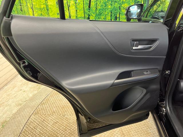 ハリアーハイブリッド Ｇ　禁煙車　純正１２．３型ディスプレイＴＶ　バックカメラ　セーフティセンス　ブラインドスポットモニタ　デジタルインナーミラー　電動バックドア　半革　パワーシート　ＡｐｐｌｅＣａｒＰｌａｙ　ＥＴＣ２．０（44枚目）