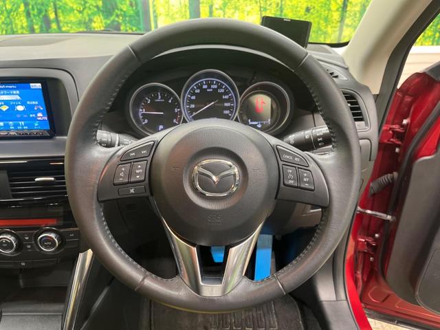 �y�X�}�[�g�V�e�B�u���[�L�T�|�[�g�z�ᑬ���s���ɑO���̎ԗ�����F�����A�Փ˂������Ȏ��͌x��ƃu���[�L�ŏՓˉ���Ɣ�Q�y�����A�V�X�g�B�����S�Ƀh���C�u�����y���݂��������܂��B