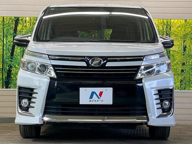 ヴォクシー ＺＳ　煌　禁煙車　ＢＩＧ－Ｘ９型ナビＴＶ　フリップダウンモニター　両側電動ドア　バックカメラ　ＬＥＤヘッド　純正１６インチＡＷ　スマートキー　デュアルオートエアコン　６スピーカー　ＥＴＣ　ＤＶＤ再生（14枚目）