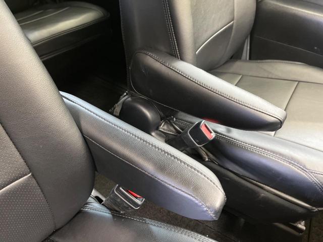 ヴォクシー ＺＳ　煌　禁煙車　ＢＩＧ－Ｘ９型ナビＴＶ　フリップダウンモニター　両側電動ドア　バックカメラ　ＬＥＤヘッド　純正１６インチＡＷ　スマートキー　デュアルオートエアコン　６スピーカー　ＥＴＣ　ＤＶＤ再生（31枚目）