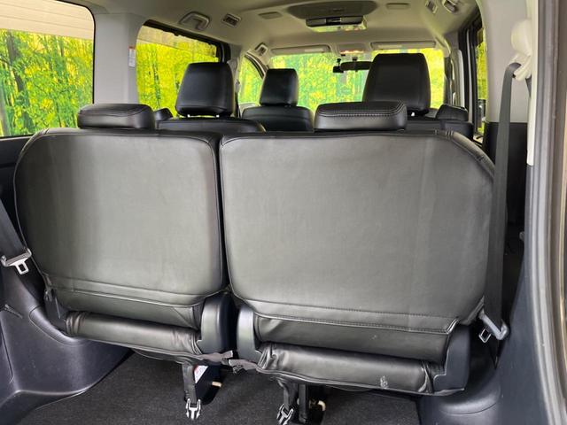 ヴォクシー ＺＳ　煌　禁煙車　ＢＩＧ－Ｘ９型ナビＴＶ　フリップダウンモニター　両側電動ドア　バックカメラ　ＬＥＤヘッド　純正１６インチＡＷ　スマートキー　デュアルオートエアコン　６スピーカー　ＥＴＣ　ＤＶＤ再生（34枚目）