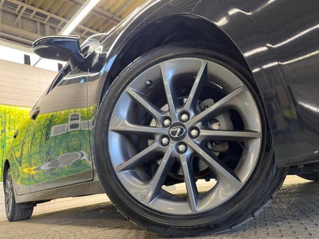 �y�����P�V�C���`�A���~�z�C�[���z�O�ςɃ}�b�`���������A���~�z�C�[���𑕒����Ă���܂��B�e��ЊO�A���~�z�C�[����A�X�^�b�h���X�^�C�����戵�����Ă���܂��B���񂲑��k����������