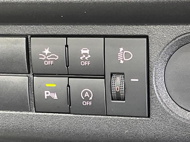 ハイゼットトラック スタンダード 4WD 5速MT スマートアシスト コーナーセンサ 純正FM/AMラジオ オートライト オートハイビーム 車線逸脱警告 前後誤発進抑制 荷台ゴムマット(20枚目)