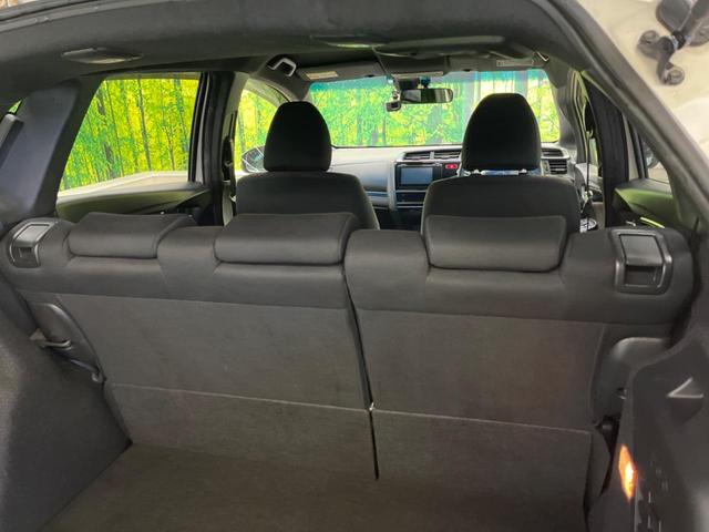 フィットハイブリッド Sパッケージ 禁煙車 メーカーナビフルセグ バックカメラ LEDヘッド 純正16インチAW 衝突被害軽減 ETC Bluetooth クルーズコントロール 革巻ステアリング パドルシフト スマートキー DVD再生(32枚目)