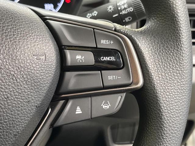 WR-V X 登録済未使用車 ナビ装着スペシャルPKG ホンダセンシング LEDヘッド アダプティブクルーズ パーキングセンサ スマートキー オートエアコン レーンキープアシスト オートライト オートハイビーム(4枚目)