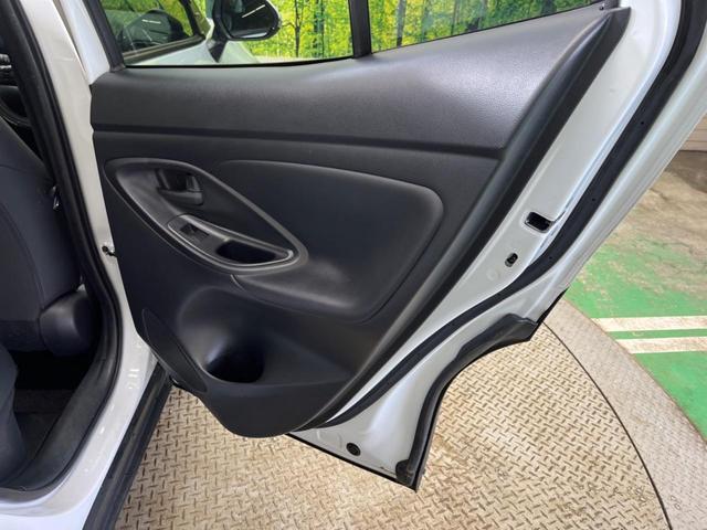 ヤリスクロス ハイブリッドＺ　禁煙車　全周囲カメラ　衝突被害軽減　８インチディスプレイ　レーダークルーズ　ブラインドスポットモニター　パワーシート　ドラレコ　コーナーセンサー　ＬＥＤヘッド　純正１８インチアルミ　オートハイビーム（33枚目）