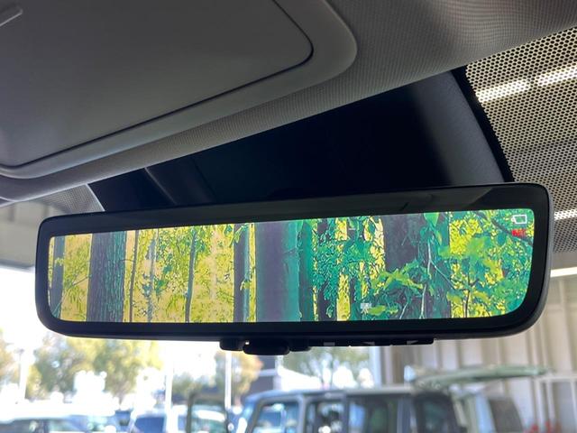 �y�f�W�^���C���i�[�~���[�z��Ȃ̑傫�ȉו��⓯��҂Ō�����m�F���Â炢���ł����S�I�J�������B�e�����ԗ�����̉f�������[���~���[���ɕ\���B�N���A�Ȏ��E�ŏ󋵂̊m�F���\�ł��I