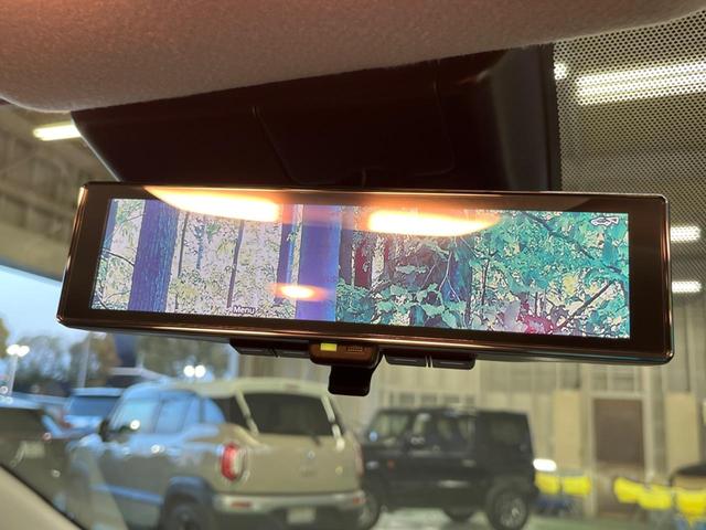 �y�C���e���W�F���g���[���~���[�z��Ȃ̑傫�ȉו��⓯��҂Ō�����m�F���Â炢���ł����S�I�J�������B�e�����ԗ�����̉f�������[���~���[���ɕ\���B�N���A�Ȏ��E�ŏ󋵂̊m�F���\�ł��I