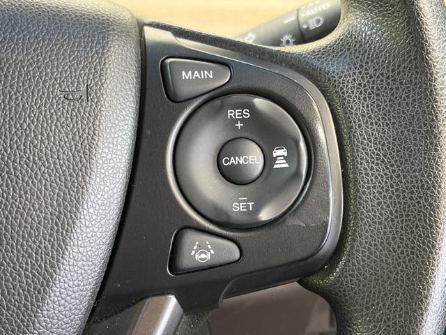 フリードハイブリッド ハイブリッド・Ｇホンダセンシング　Ｃパッケージ　７人乗　禁煙車　純正ナビフルセグ　フリップダウンモニター　両側電動ドア　バックカメラ　ＬＥＤヘッド　ＥＴＣ　Ｂｌｕｅｔｏｏｔｈ　後席サンシェード　スマートキー　オートエアコン　ＤＶＤ再生（42枚目）