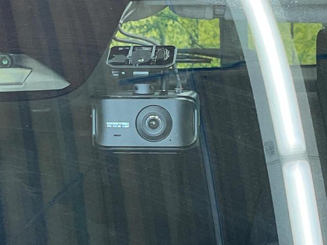 ヴェゼル ｅ：ＨＥＶ　Ｘ　禁煙車　メーカー９型ナビＴＶ　バックカメラ　ホンダセンシング　渋滞追従アダプティブクルーズ　ＬＥＤヘッド　純正１６インチＡＷ　電動パーキングブレーキ　オートブレーキホールド　ＡｐｐｌｅＣａｒＰｌａｙ（7枚目）