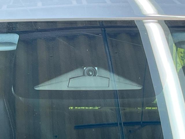 フリード e:HEVクロスター 登録済未使用車 6人乗 ホンダセンシング 両側電動ドア ナビ装着スペシャルPKG フルLEDヘッド 純正15インチAW 半革シート シートヒーター スマートキー オートエアコン リアクーラー(3枚目)