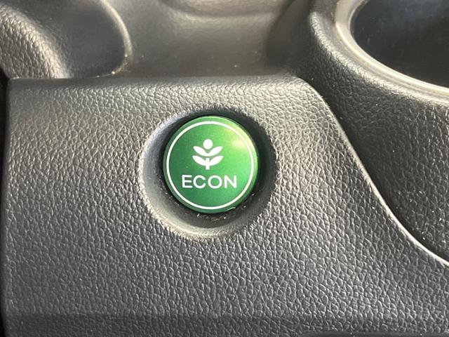 Ｎ－ＢＯＸカスタム Ｇ・ターボＡパッケージ　禁煙車　ナビフルセグ　両側電動ドア　バックカメラ　衝突被害軽減　クルーズコントロール　ＨＩＤヘッド　純正１５インチＡＷ　ＥＴＣ　サイド／カーテンエアバッグ　革巻ステアリング　４スピーカー　ＤＶＤ再生（38枚目）