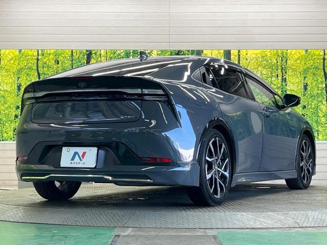 プリウス Ｚ　プラグインＨＶ　モデリスタエアロ　禁煙車　純正１２．３型ディスプレイＴＶ　パノラミックビューモニタ　セーフティセンス　ブラインドスポットモニタ　デジタルインナーミラー　電動バックドア　パワーシート（17枚目）