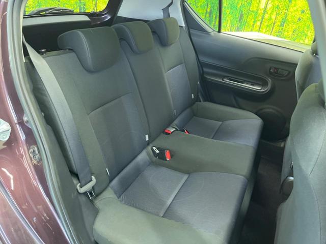 アクア S 禁煙車 純正ナビフルセグ バックカメラ セーフティセンス スマートキー ETC Bluetooth シートヒーター オートエアコン オートライト オートマチックハイビーム レーンディパーチャーアラート(10枚目)