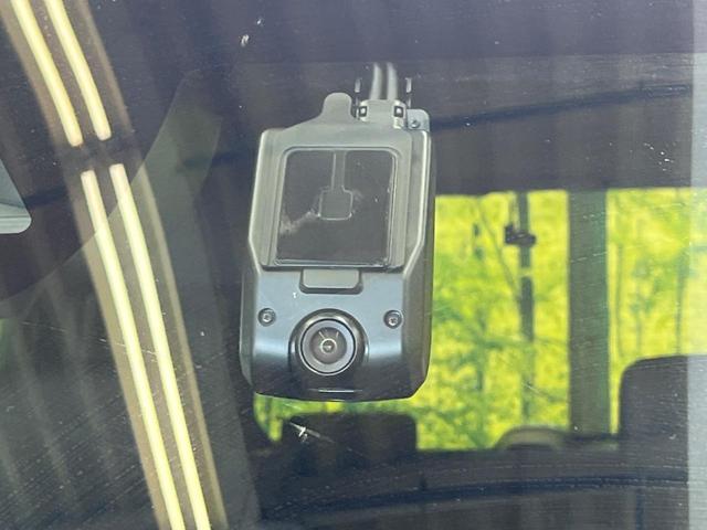 N-BOXカスタム ベースグレード 禁煙車 純正8型ナビTV バックカメラ 電動スライドドア ホンダセンシング 渋滞追従アダプティブクルーズ 電動パーキングブレーキ ETC Bluetooth シートヒーター 後席サンシェード(26枚目)