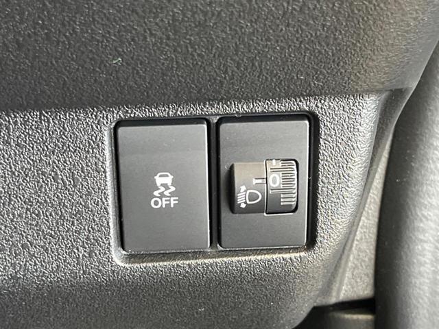 N-BOXカスタム ベースグレード 禁煙車 純正8型ナビTV バックカメラ 電動スライドドア ホンダセンシング 渋滞追従アダプティブクルーズ 電動パーキングブレーキ ETC Bluetooth シートヒーター 後席サンシェード(41枚目)