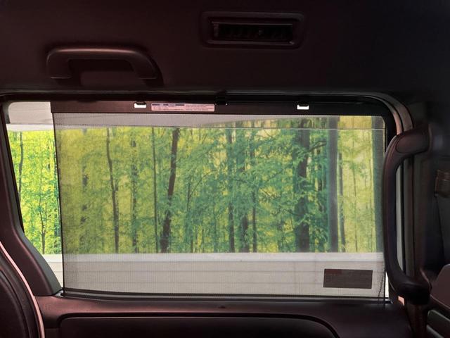 ヴォクシー ＺＳ　煌ＩＩ　禁煙車　ＢＩＧ－Ｘ１１型ナビＴＶ　１２．８型リアビジョン　両側電動ドア　バックカメラ　セーフティセンス　インテリジェントクリアランスソナー　クルーズコントロール　後席オートエアコン　ダブルゾーン（28枚目）