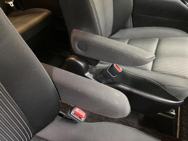 ヴォクシー ＺＳ　煌ＩＩ　禁煙車　ＢＩＧ－Ｘ１１型ナビＴＶ　１２．８型リアビジョン　両側電動ドア　バックカメラ　セーフティセンス　インテリジェントクリアランスソナー　クルーズコントロール　後席オートエアコン　ダブルゾーン（33枚目）