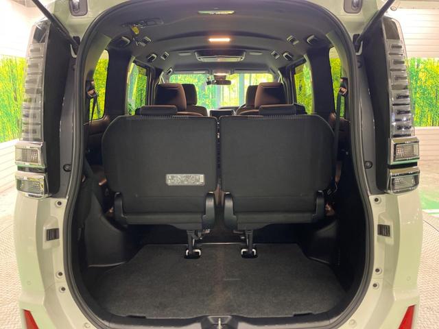 ヴォクシー ＺＳ　煌ＩＩ　禁煙車　ＢＩＧ－Ｘ１１型ナビＴＶ　１２．８型リアビジョン　両側電動ドア　バックカメラ　セーフティセンス　インテリジェントクリアランスソナー　クルーズコントロール　後席オートエアコン　ダブルゾーン（37枚目）