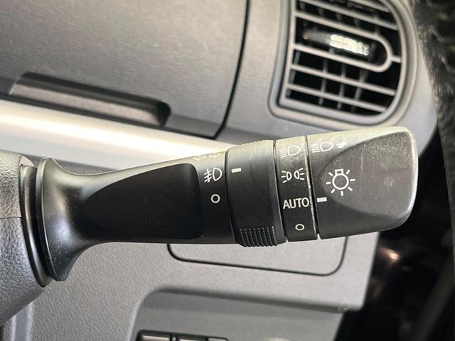 タント カスタムＲＳ　トップエディションＳＡＩＩＩ　禁煙車　衝突軽減　両側電動スライドドア　ＳＤナビＴＶ　バックカメラ　Ｂｌｕｅｔｏｏｔｈ　ＥＴＣ　ＨＩＤヘッド　フォグライト　オートハイビーム　ロールサンシェード　スマートキー　オートエアコン（42枚目）