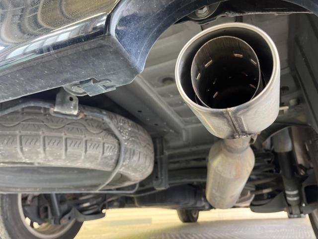 ヴェルファイア ２．４Ｚ　両側電動スライドドア　ＡＬＰＩＮＥ８型ナビ　ＡＬＰＩＮＥ後席モニター　バックカメラ　　禁煙車　コーナーセンサー　スマートキー　ＨＩＤヘッド　ビルトインＥＴＣ　純正１８インチアルミ　オートライト（28枚目）