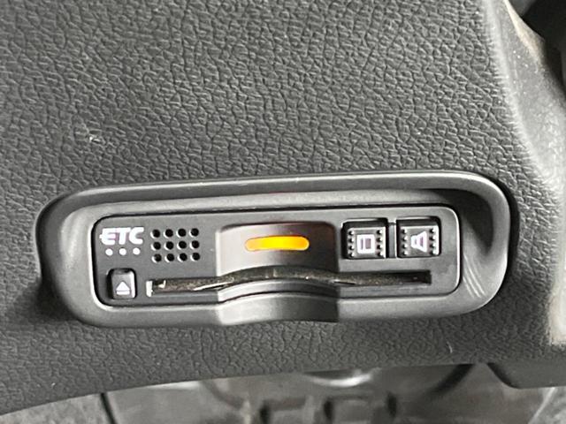 ヴェゼル ハイブリッドＲＳ・ホンダセンシング　純正８インチナビ　バックカメラ　ホンダセンシング　レーダークルーズ　禁煙車　コンフォートビューＰＫＧ　スマートキー　ＬＥＤヘッド　シートヒーター　ＥＴＣ　純正１８インチアルミ（50枚目）