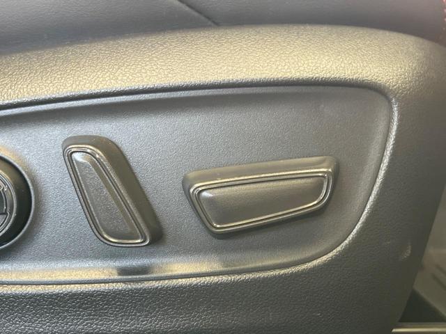 ＲＡＶ４ アドベンチャー　オフロードパッケージＩＩ　４ＷＤ　純正１０型ディスプレイオーディオ　バックカメラ　セーフティセンス　ドラレコ機能付きデジタルインナーミラー　レーダークルーズ　禁煙車　電動リアゲート　パワーシート　コーナーセンサー　ルーフレール（55枚目）