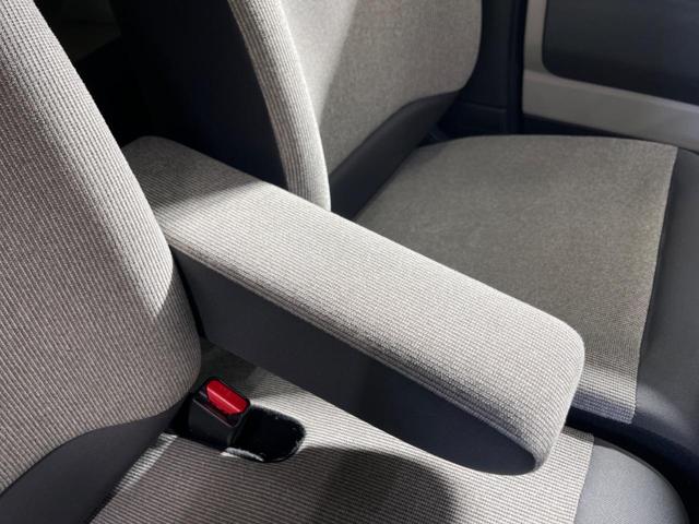 N-BOX ベースグレード ホンダセンシング 禁煙車 電動スライドドア LEDヘッド 渋滞追従アダプティブクルーズ パーキングセンサ 電動パーキングブレーキ スマートキー 後席サンシェード CD再生 USB/AUX接続(26枚目)