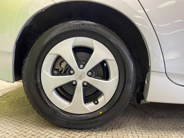プリウス Ｓ　禁煙車　ナビフルセグ　バックカメラ　ＨＩＤヘッド　純正１５インチＡＷ　スマートキー　オートライト　オートエアコン　ＥＴＣ　６スピーカー　ステアリングリモコン　ＤＶＤ再生（55枚目）