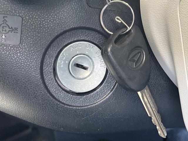 ミライース Ｘ　ＳＡＩＩＩ　禁煙車　ＬＥＤヘッド　純正ＣＤオーディオ　衝突被害軽減　コーナーセンサ　オートハイビーム　車線逸脱警告　電動格納ドアミラー　キーレス　ＡＵＸ接続（6枚目）