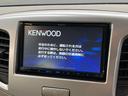 ＦＸ　禁煙車　ＫＥＮＷＯＯＤナビＴＶ　運転席シートヒーター　エネチャージ　オートエアコン　電動格納ミラー　キーレスエントリー　アームレスト　アイドリングストップ　プライバシーガラス(3枚目)