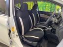 ノート ｅ－パワー　Ｘ　禁煙車　ナビ　バックカメラ　インテリジェントエマージェンシーブレーキ　ＥＴＣ　スマートキー　オートライト　オートエアコン　純正１５インチＡＷ　ＣＤ　プライバシーガラス　電動格納ミラー（8枚目）