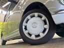 Ｘメイクアップリミテッド　ＳＡＩＩＩ　ストライプスカラー　禁煙車　純正ディスプレイオーディオ　パノラマモニター　両側電動ドア　衝突軽減　ＥＴＣ　Ｂｌｕｅｔｏｏｔｈ　スマートキー　オートエアコン　オートハイビーム　オートライト　ＤＶＤ再生（13枚目）