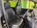 ヴォクシー Ｖ　７人乗　禁煙車　純正９型ナビＴＶ　純正１１型後席モニター　両側電動ドア　バックカメラ　ＬＥＤヘッド　ＢＡＤＸ１７インチＡＷ　クルーズコントロール　ＥＴＣ　スマートキー　デュアルオートエアコン（8枚目）