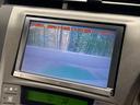 プリウス Ｓ　禁煙車　純正８型ナビＴＶ　バックカメラ　黒内装　ＨＩＤヘッド　フロントフォグランプ　純正１５インチＡＷ　ＥＴＣ　Ｂｌｕｅｔｏｏｔｈ　スマートキー　オートエアコン　オートライト　ＤＶＤ再生　６スピーカー（4枚目）