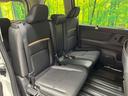 ３列目シートはもちろん状態良好☆大人でもゆったりと座って頂けますので、大人数でのお出かけもラクラクです♪ご家族で、気の知れた仲間で、ドライブに行くのが楽しみですね♪