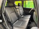 後部座席も気になるようなキズ・汚れやへたり等、大きなダメージはなく、良好な状態です。
