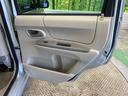 L 禁煙車 CD再生 キーレス アイボリー内装 アームレスト 電動格納ミラー プライバシーガラス ドアバイザー(28枚目)