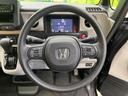 N-BOX ベースグレード 禁煙車 ホンダセンシング 電動スライドドア アダプティブクルーズ LEDヘッド パーキングセンサ 電動パーキングブレーキ オートブレーキホールド CDオーディオ USB/AUX接続 中古車画像_3