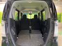 後席を格納すると、これだけの広さが！シーンに合わせたシートアレンジで、大きな荷物も積むことが出来ます♪
