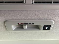 【サーキュレーター】エアコンの風を後部座席まで届けてくれ、広い車内空間でも素早く快適な温度になります♪真夏や真冬に便利な機能です。 7